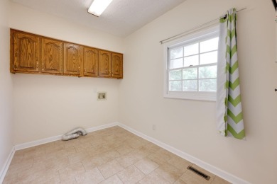 Beautiful home in sought after neighborhood in Hixson TN!
 on Valleybrook Golf and Country Club in Tennessee - for sale on GolfHomes.com, golf home, golf lot