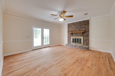 Beautiful home in sought after neighborhood in Hixson TN!
 on Valleybrook Golf and Country Club in Tennessee - for sale on GolfHomes.com, golf home, golf lot