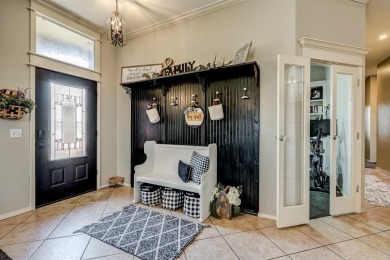 Spacious 6-Bedroom, 3-Bath Home in Fairway Addition. 

This on Perry Golf and Country Club in Oklahoma - for sale on GolfHomes.com, golf home, golf lot