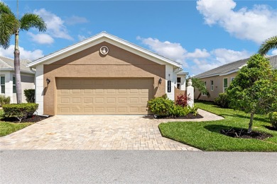 Under contract-accepting backup offers. Elegant on  in Florida - for sale on GolfHomes.com, golf home, golf lot