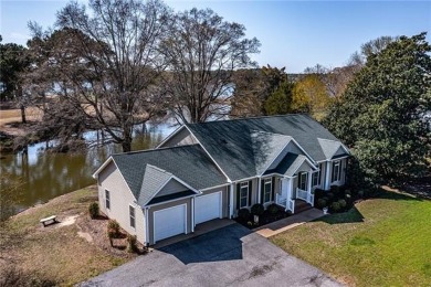 This thoughtfully designed, one-level charmer offers stunning on Indian Creek Yacht and Country Club in Virginia - for sale on GolfHomes.com, golf home, golf lot