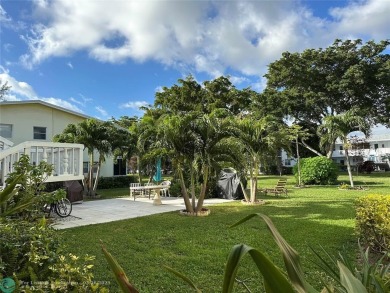 UNIT WITH NEW AIR CONDITIONING, NEW WATER HEATER, NEW FRENCH on Hillsboro Pines Golf in Florida - for sale on GolfHomes.com, golf home, golf lot