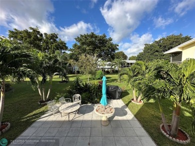 UNIT WITH NEW AIR CONDITIONING, NEW WATER HEATER, NEW FRENCH on Hillsboro Pines Golf in Florida - for sale on GolfHomes.com, golf home, golf lot