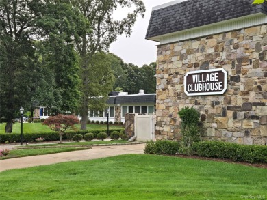 Well cared for 2 bedroom condo located on a quiet court in the on Leisure Village Golf Course in New York - for sale on GolfHomes.com, golf home, golf lot
