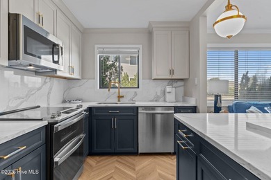 FIRST FLOOR! CORNER UNIT! GARAGE! FULLY UPGRADED INTERIOR! on Oak Island Golf Club in North Carolina - for sale on GolfHomes.com, golf home, golf lot