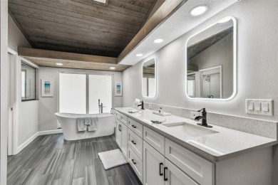 Your DREAM home awaits in the heart of beautiful CARROLLWOOD on Carrollwood Country Club in Florida - for sale on GolfHomes.com, golf home, golf lot