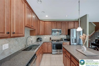 Carefree Pocono Living! Desirable Country Club Townhome Offering on Country Club of the Poconos Golf Course in Pennsylvania - for sale on GolfHomes.com, golf home, golf lot