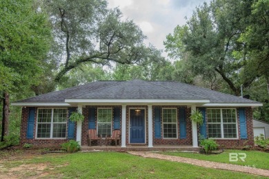 Charming Point Clear property ideally located between Lakewood on Lakewood Golf Club in Alabama - for sale on GolfHomes.com, golf home, golf lot