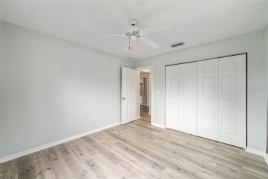 Don't miss this Rare to come by Oak Model- 2 Bedrooms 2 Bath's - on Eagle Ridge At Spruce Creek Country Club in Florida - for sale on GolfHomes.com, golf home, golf lot