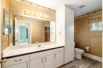 Don't miss this Rare to come by Oak Model- 2 Bedrooms 2 Bath's - on Eagle Ridge At Spruce Creek Country Club in Florida - for sale on GolfHomes.com, golf home, golf lot