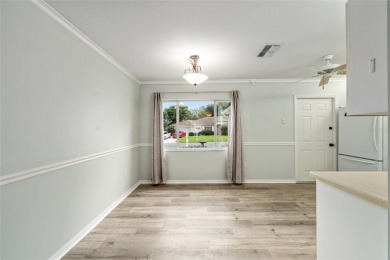 Don't miss this Rare to come by Oak Model- 2 Bedrooms 2 Bath's - on Eagle Ridge At Spruce Creek Country Club in Florida - for sale on GolfHomes.com, golf home, golf lot
