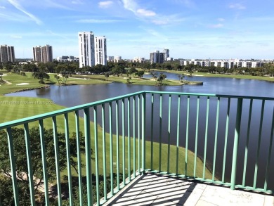 Aventura - Turnberry Village - 2 Bed / 2 Bath - Amazing Vies to on Turnberry Isle Resort and Club in Florida - for sale on GolfHomes.com, golf home, golf lot