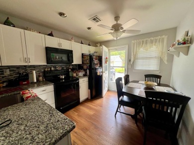 Lovely Cambridge in the wonderful 55 plus community, Leisure on Leisure Village Golf Course in New York - for sale on GolfHomes.com, golf home, golf lot