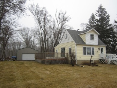 You'll love the size of this property- FIVE ACRES! Cute home on Boone Creek Golf Course in Illinois - for sale on GolfHomes.com, golf home, golf lot