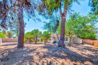 LOCATION, LOCATION with CURB APPEAL & CHARM! RARE, single story on WildHorse Golf Club in Nevada - for sale on GolfHomes.com, golf home, golf lot
