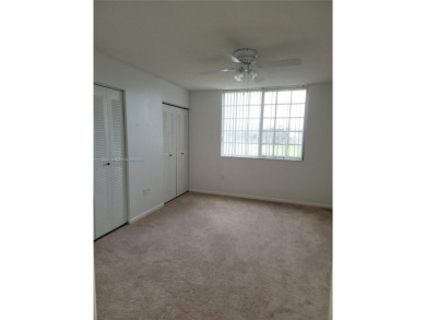 AMAZING APARTMENT LAKE VIEW ONE BEDROOM, ONE BATHROOM THE BEST on Bear Lakes Country Club in Florida - for sale on GolfHomes.com, golf home, golf lot