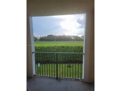 AMAZING APARTMENT LAKE VIEW ONE BEDROOM, ONE BATHROOM THE BEST on Bear Lakes Country Club in Florida - for sale on GolfHomes.com, golf home, golf lot