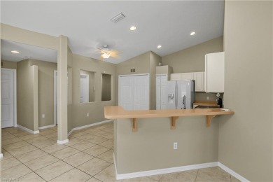 Welcome to thiS 2 bedroom, 2 bathroom plus den condo in the on Colonial Country Club in Florida - for sale on GolfHomes.com, golf home, golf lot