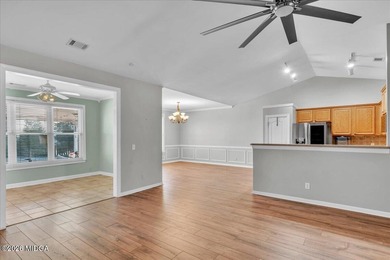 Beautifully maintained 3 Bedroom, 2 Bath home located in the on Barrington Hall Golf Course in Georgia - for sale on GolfHomes.com, golf home, golf lot