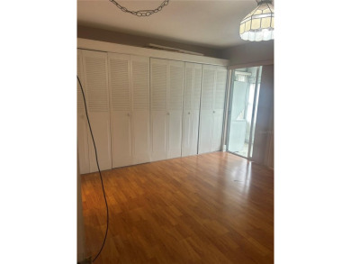 Welcome to 1811 Bedford Lane, Unit 162, a delightful 1-bedroom on Kings Point Executive Golf Course in Florida - for sale on GolfHomes.com, golf home, golf lot