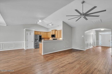 Beautifully maintained 3 Bedroom, 2 Bath home located in the on Barrington Hall Golf Course in Georgia - for sale on GolfHomes.com, golf home, golf lot