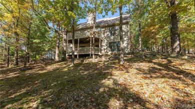 Welcome to this stunning, well maintained custom-built home on Bayview Golf Course in Missouri - for sale on GolfHomes.com, golf home, golf lot