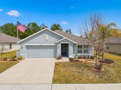 Tired of those harsh northern winters? Ready to live the Florida on Hernando Oaks Golf and Country Club in Florida - for sale on GolfHomes.com, golf home, golf lot