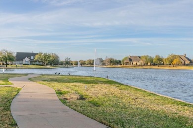 Stunning 5-Bedroom Home with Modern Amenities in Woodway, TX on Twin Rivers Golf Club in Texas - for sale on GolfHomes.com, golf home, golf lot