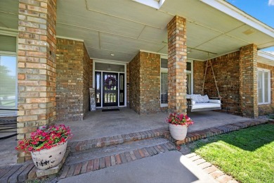 AMAZING price on remodeled, North Greentree home on the golf on Green Tree Country Club in Texas - for sale on GolfHomes.com, golf home, golf lot