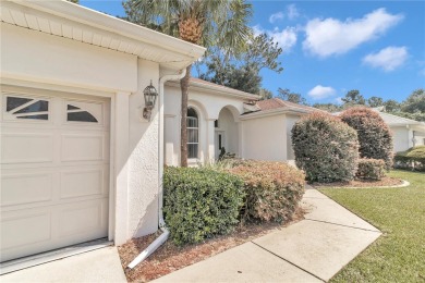 Come see this beautifully updated and maintained golf course on Royal Oaks Golf Club in Florida - for sale on GolfHomes.com, golf home, golf lot