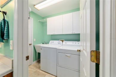 You have found a Well-Maintained WISTERIA model in the Village on The Links of Spruce Creek in Florida - for sale on GolfHomes.com, golf home, golf lot