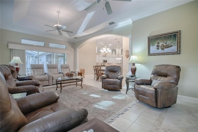 BEAUTIFUL 3/3 CHATHAM PREMIER w/sideload 2+ EXPND GOLF CART on The Links of Spruce Creek in Florida - for sale on GolfHomes.com, golf home, golf lot