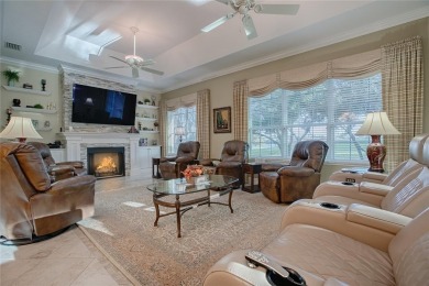 BEAUTIFUL 3/3 CHATHAM PREMIER w/sideload 2+ EXPND GOLF CART on The Links of Spruce Creek in Florida - for sale on GolfHomes.com, golf home, golf lot