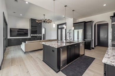 Custom built home in Woodlawn Estates...This Brick Ranch is not on Peninsula Golf Resort in Kentucky - for sale on GolfHomes.com, golf home, golf lot