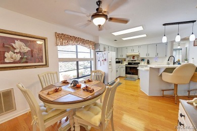 Welcome to this lovely, bright and updated 3 bedroom 2 bath 2 on Citrus Hills Golf Club in Florida - for sale on GolfHomes.com, golf home, golf lot