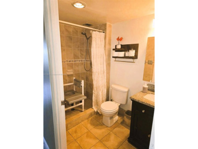 PERFECT OPPORTUNITY TO OWN A VERY LARGE 2 BEDROOM / 2 BATHROOM on Inverrary Country Club in Florida - for sale on GolfHomes.com, golf home, golf lot