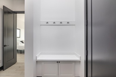 Custom built home in Woodlawn Estates...This Brick Ranch is not on Peninsula Golf Resort in Kentucky - for sale on GolfHomes.com, golf home, golf lot