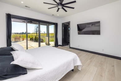 Custom built home in Woodlawn Estates...This Brick Ranch is not on Peninsula Golf Resort in Kentucky - for sale on GolfHomes.com, golf home, golf lot