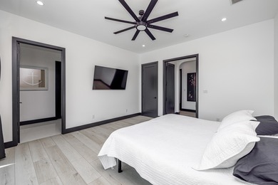 Custom built home in Woodlawn Estates...This Brick Ranch is not on Peninsula Golf Resort in Kentucky - for sale on GolfHomes.com, golf home, golf lot