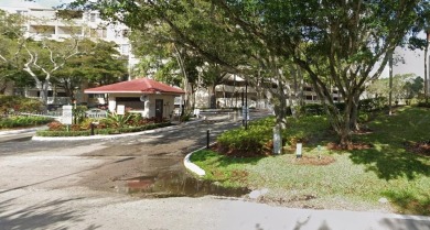 PERFECT OPPORTUNITY TO OWN A VERY LARGE 2 BEDROOM / 2 BATHROOM on Inverrary Country Club in Florida - for sale on GolfHomes.com, golf home, golf lot