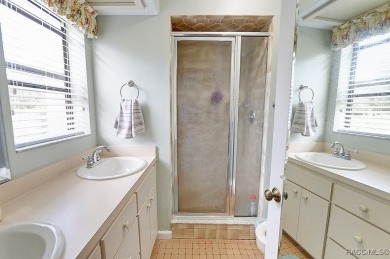 Welcome to this lovely, bright and updated 3 bedroom 2 bath 2 on Citrus Hills Golf Club in Florida - for sale on GolfHomes.com, golf home, golf lot