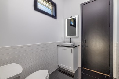 Custom built home in Woodlawn Estates...This Brick Ranch is not on Peninsula Golf Resort in Kentucky - for sale on GolfHomes.com, golf home, golf lot