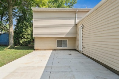 Spacious home on a premium cul-de-sac lot close to Raymond Mem'l on Raymond Memorial Golf Course in Ohio - for sale on GolfHomes.com, golf home, golf lot