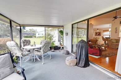 Welcome to this lovely, bright and updated 3 bedroom 2 bath 2 on Citrus Hills Golf Club in Florida - for sale on GolfHomes.com, golf home, golf lot