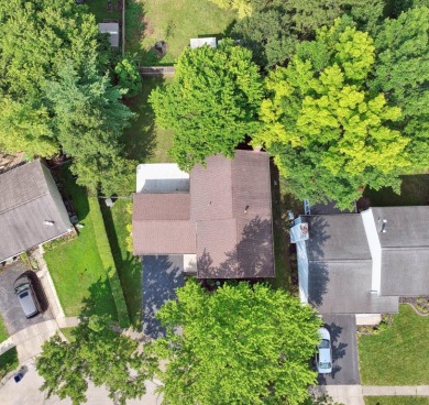 Spacious home on a premium cul-de-sac lot close to Raymond Mem'l on Raymond Memorial Golf Course in Ohio - for sale on GolfHomes.com, golf home, golf lot
