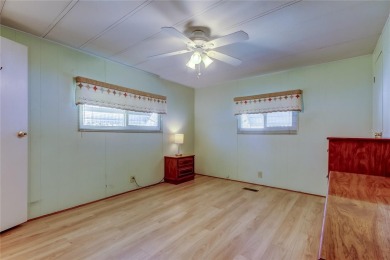 Fractional Ownership. VIBRANT!!! Active, Adult 55+ Community! on Tarpon Springs Golf Course in Florida - for sale on GolfHomes.com, golf home, golf lot