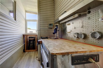 Fractional Ownership. VIBRANT!!! Active, Adult 55+ Community! on Tarpon Springs Golf Course in Florida - for sale on GolfHomes.com, golf home, golf lot