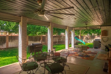 Charming Green Tree home with fresh exterior paint, circle drive on Green Tree Country Club in Texas - for sale on GolfHomes.com, golf home, golf lot