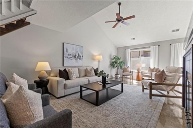 Don't miss out on this 2 Bedroom, 2 Full Bath AND 2 CAR GARAGE on Minor Park Golf Course in Missouri - for sale on GolfHomes.com, golf home, golf lot