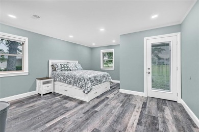 Discover your dream home on the #1 hole of Lake Kiowa's premier on Lake Kiowa Golf Course in Texas - for sale on GolfHomes.com, golf home, golf lot